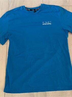 NEW Maui and Sons Vibrant Blue Logo Crew Tee Mens Large